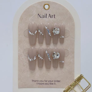 Blooming Dance - Leah Nail Queen