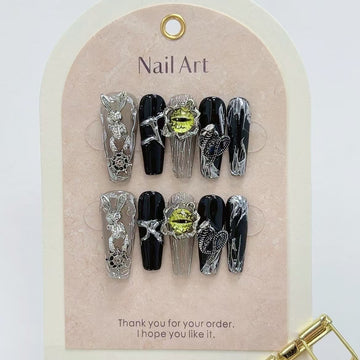 Black Velvet - Leah Nail Queen