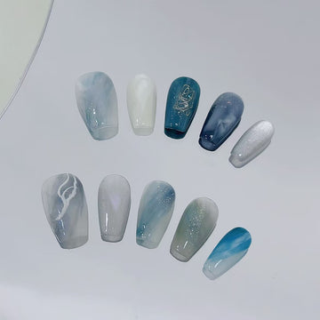 Aesthetic Moments - Leah Nail Queen