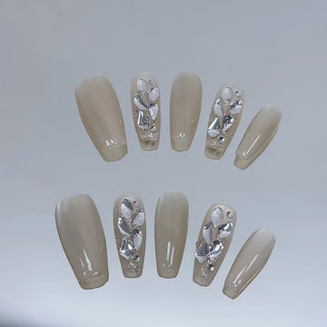 Sweet Promises - Leah Nail Queen