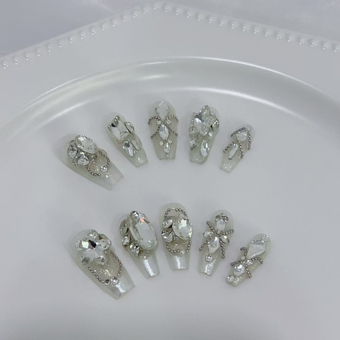 Sparking Allure - Leah Nail Queen