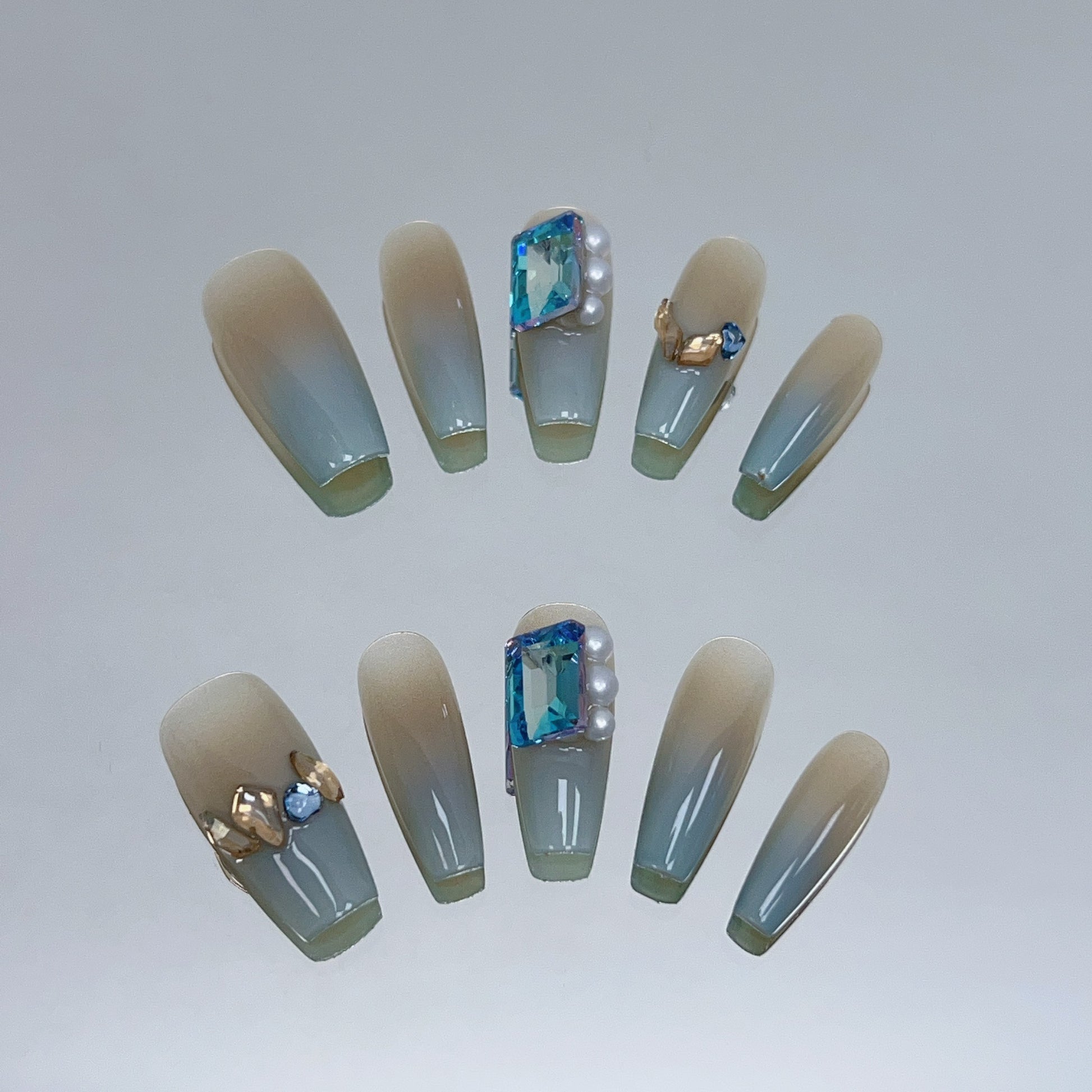 Evergreen Bliss - Leah Nail Queen