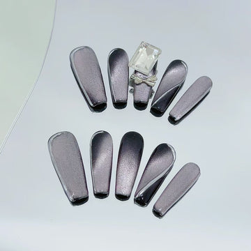Gem Martini - Leah Nail Queen