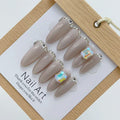 La Luna - Leah Nail Queen