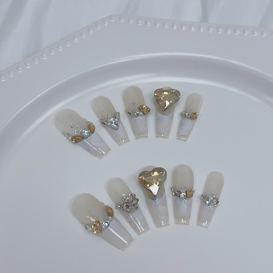 Infinity Sparkle - Leah Nail Queen