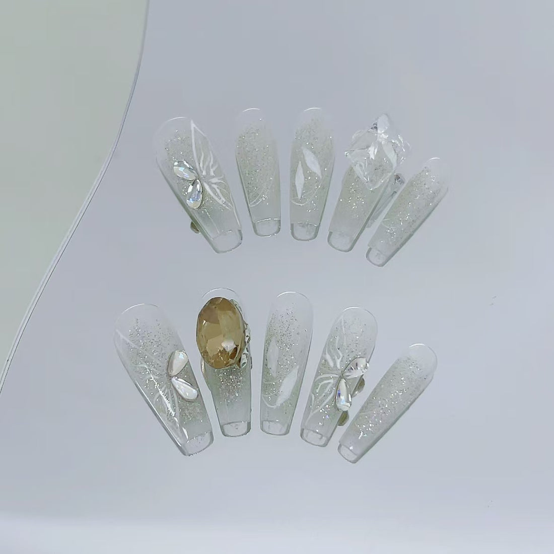 Dreamland Enchantment - Leah Nail Queen