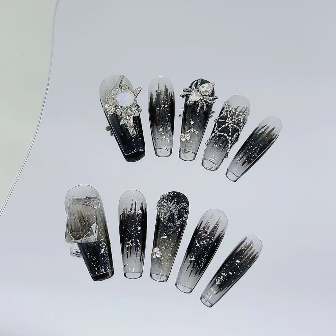 Gothic Radiance - Leah Nail Queen