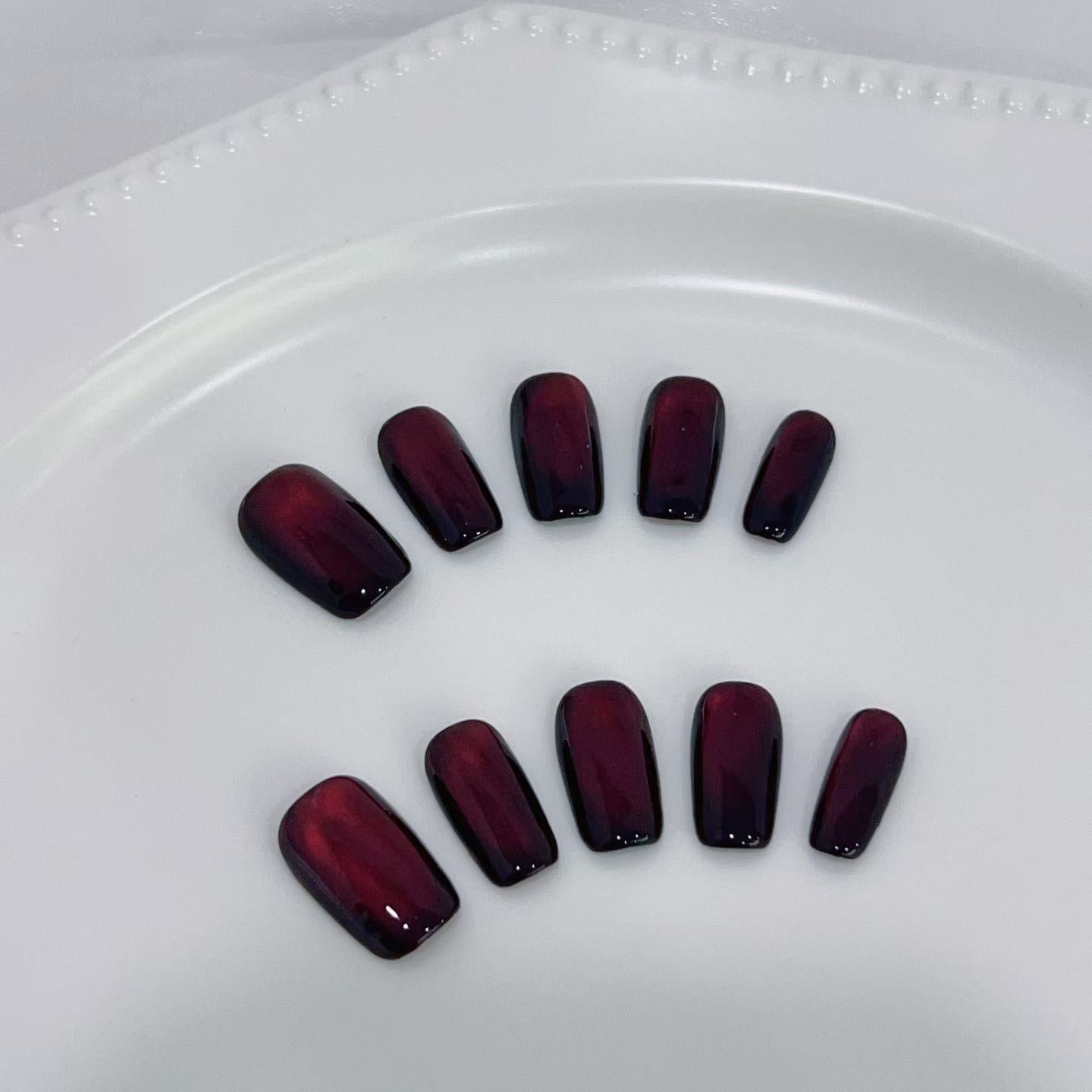 Bleeding Heart - Leah Nail Queen