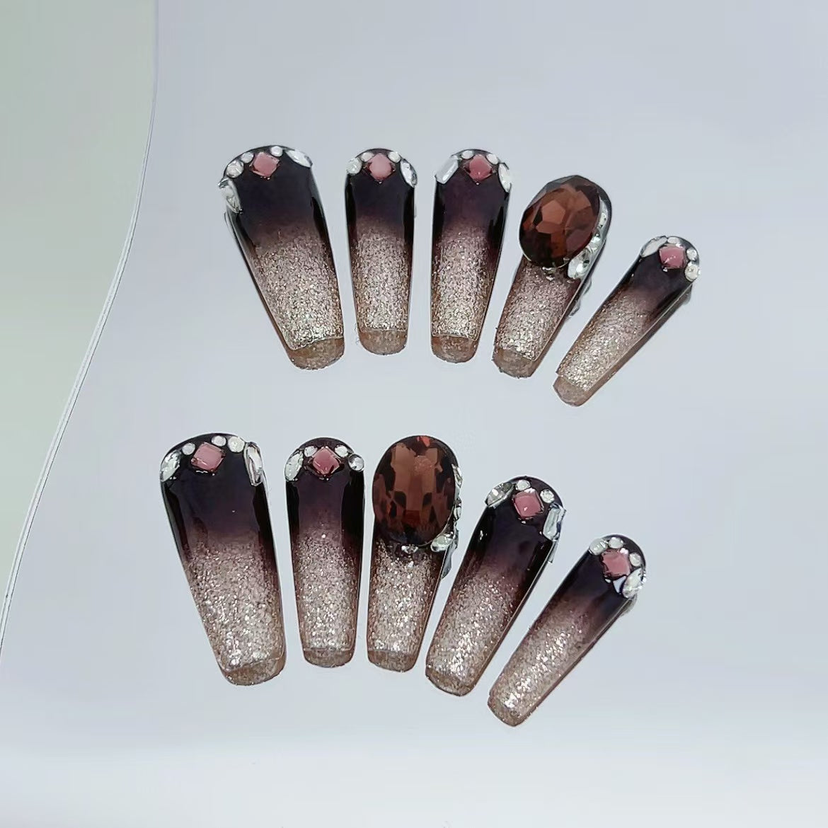 Silky Charm - Leah Nail Queen