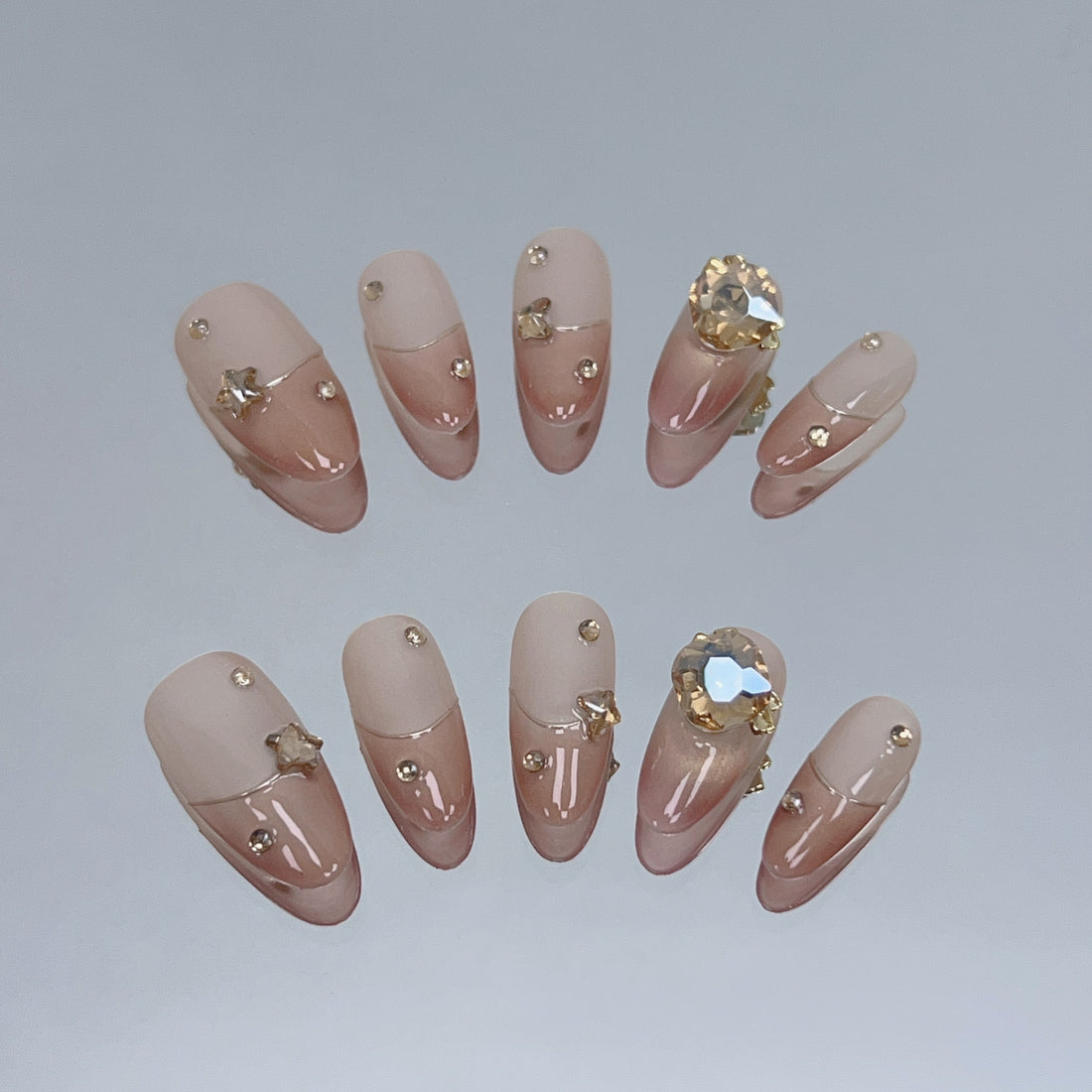 Dazzling Charm - Leah Nail Queen